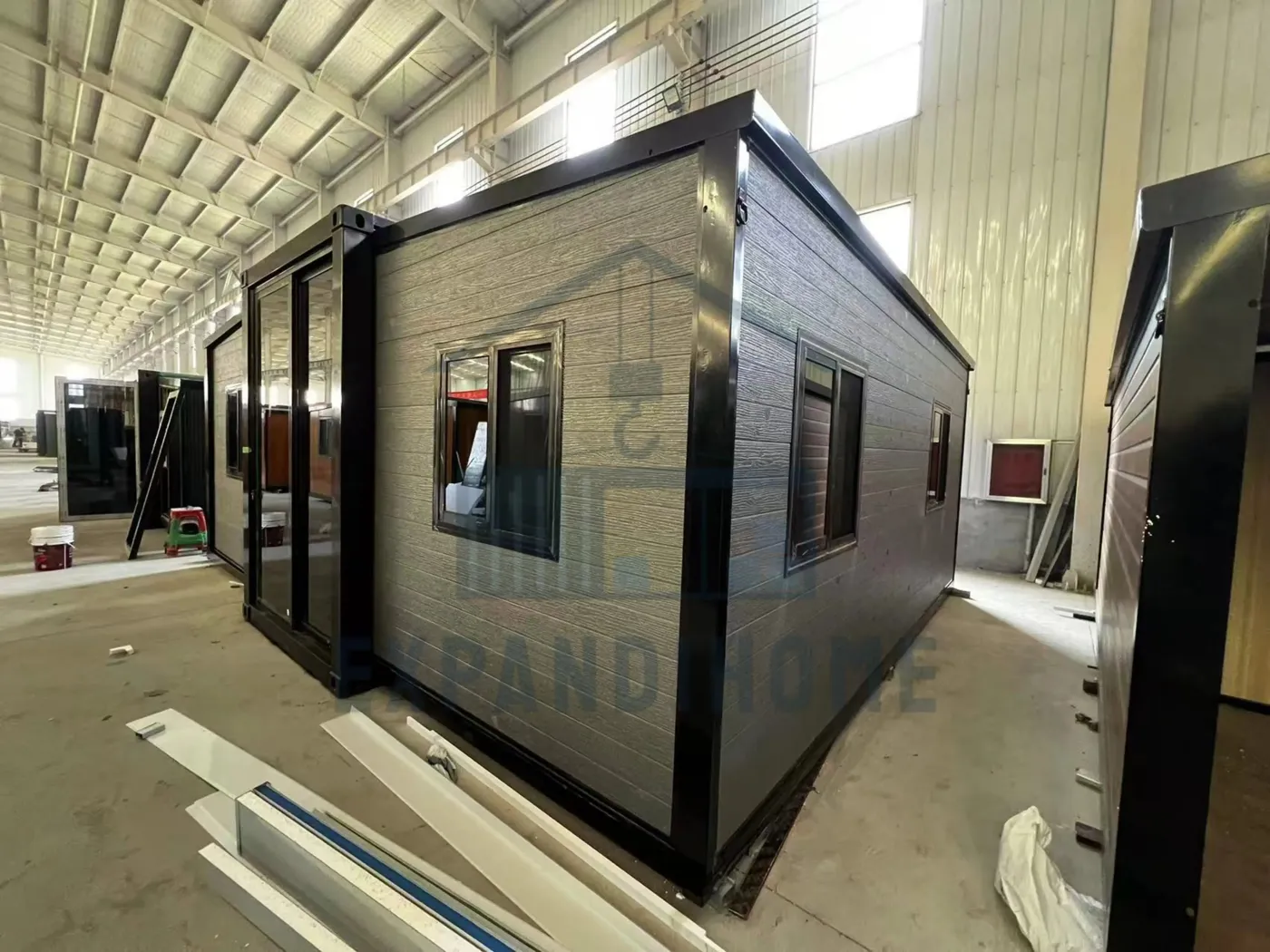 20FT new 2.4m interior ceiling Expandable House 2 bed BFGW