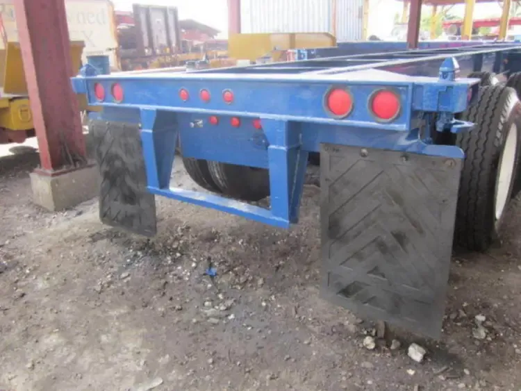 Fruehauf 40′ Combo Chassis