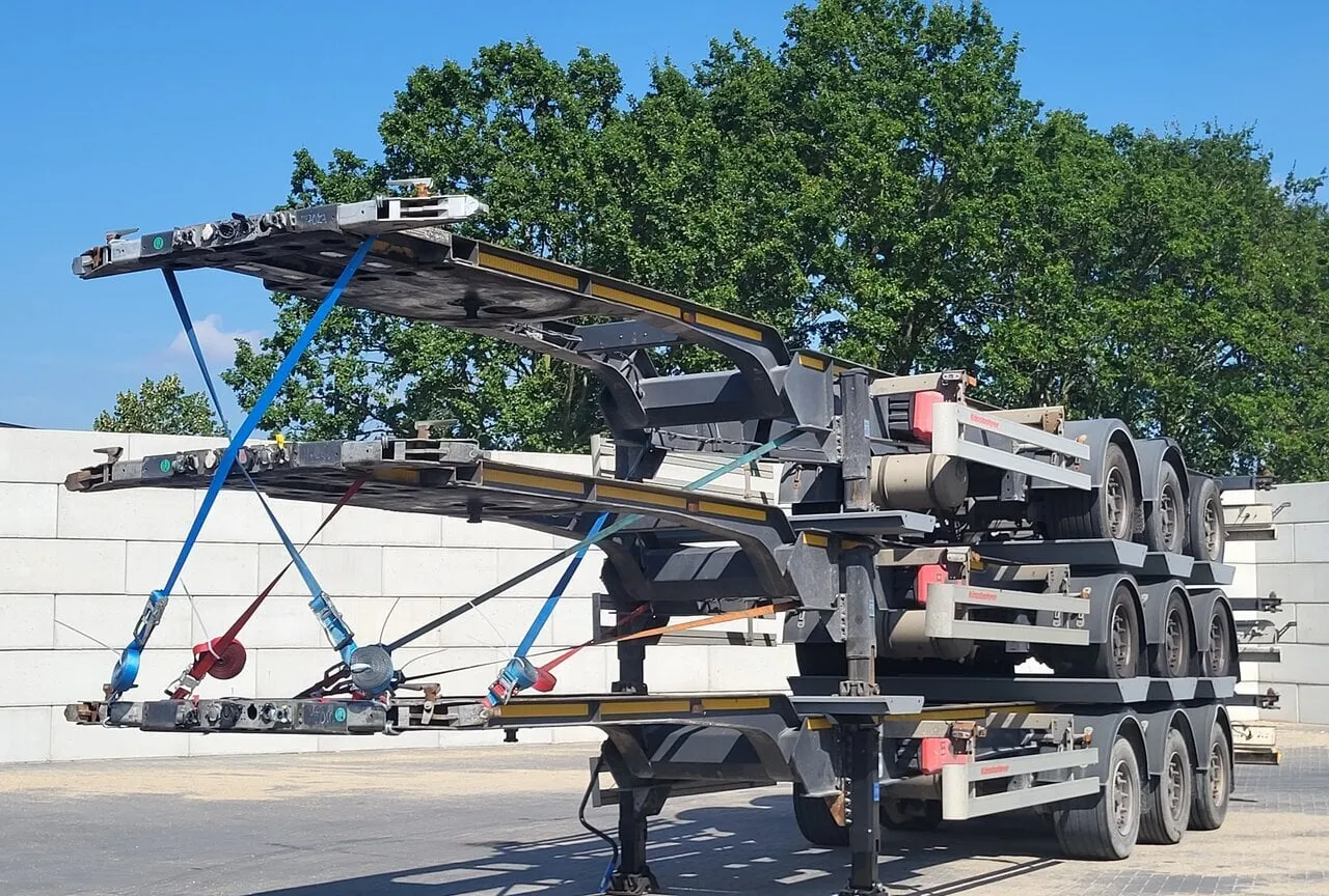 2018 Kässbohrer CS Container Chassis