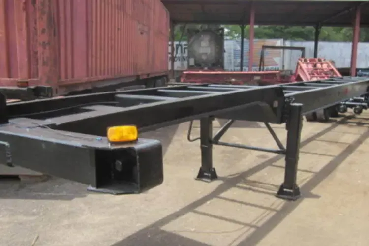 Strick 40′ Shipping Spec Container Chassis