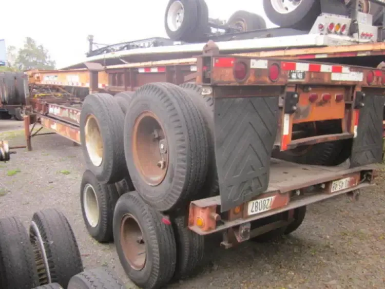 Strick 40′-45′-48′ Extendable Chassis